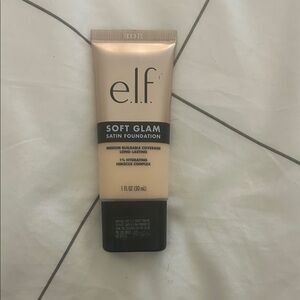 Soft Glam Satin Foundation - Cream fair neutral